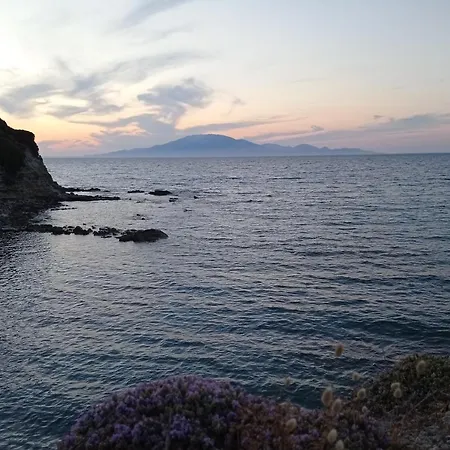 Apartman St Harry's Windmill - Seafront Tragáki