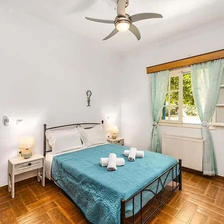 Apartament St Harry's Windmill - Seafront Tragaki