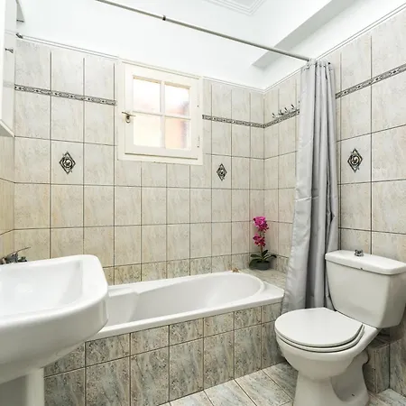 St. Harry's Windmill Apartman Tragáki