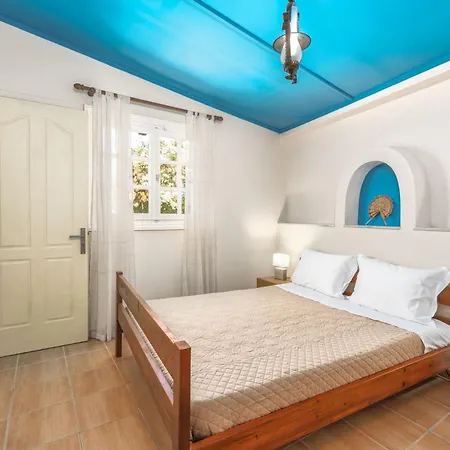 St. Harry's Windmill Apartmán