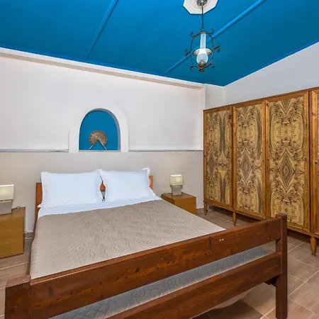 St. Harry's Windmill Apartman Tragáki